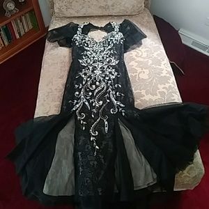 Evening gown with matching gloves